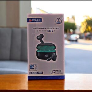 Ronin R-460 Bluetooth Earbuds box with ergonomic fit and deep bass sound