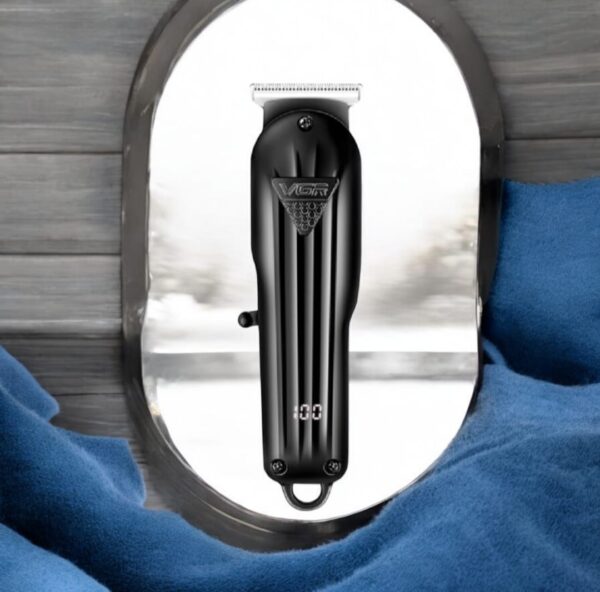 VGR V-982 cordless digital display hair clipper for professional grooming