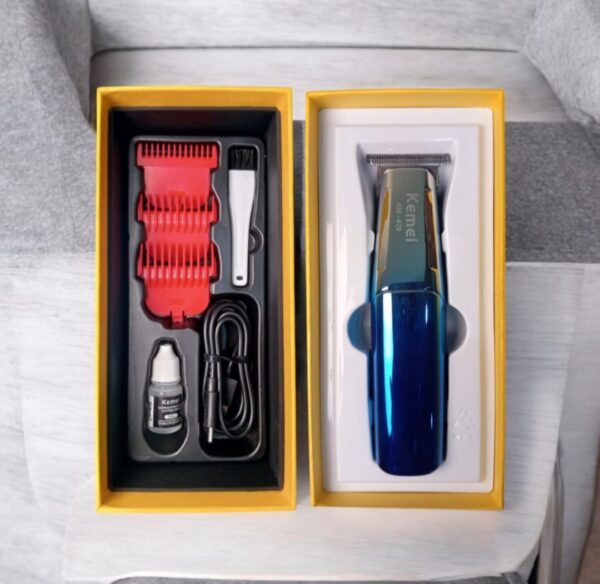 Kemei KM-429 Hair Clipper – Intelligent Digital Display Home Barber Trimmer - Image 4