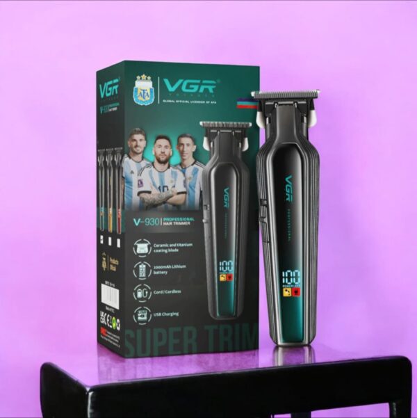 VGR V-930 professional hair trimmer with DLC blade and 7000 RPM motor