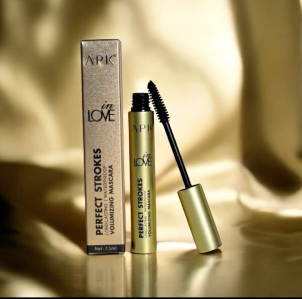 Waterproof Volumizing & Lengthening Mascara – Smudge-Proof, Long-Lasting Lash Booster