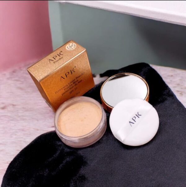 APK Perfecting Loose Powder – Lightweight Shine-Control Setting Powder